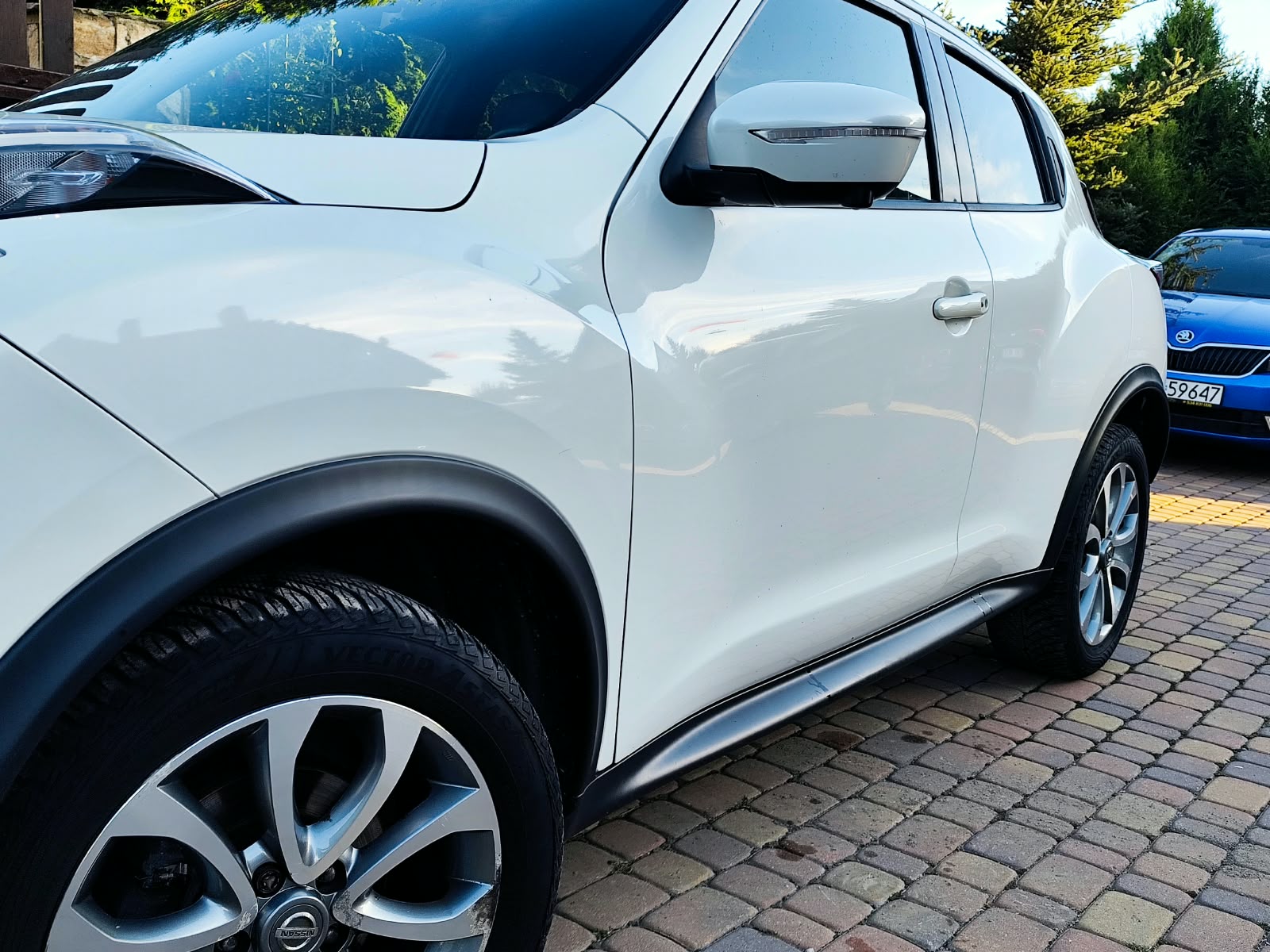Nissan Juke 1.2 DIG-T 360 - zdjęcie 11