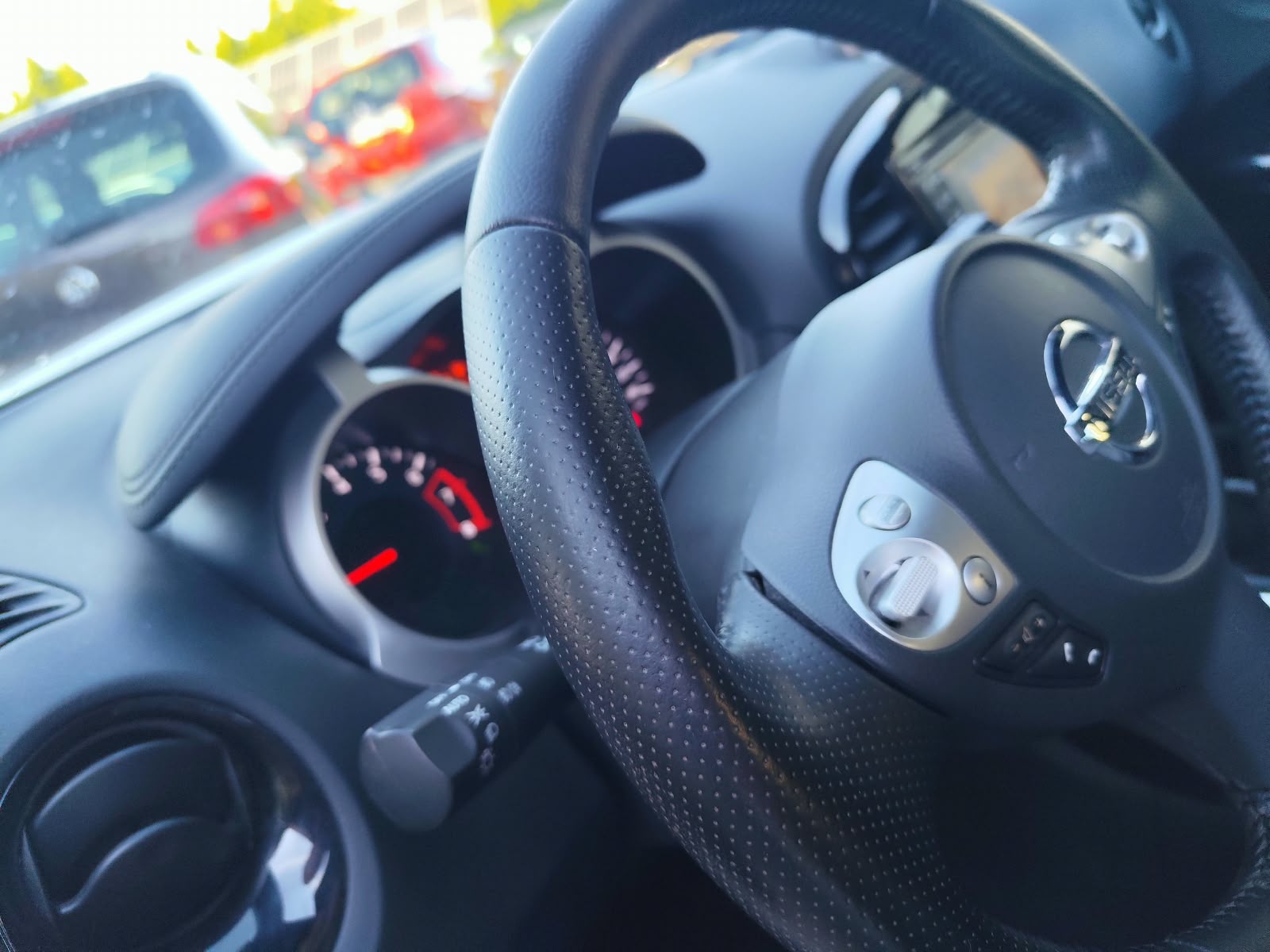 Nissan Juke 1.2 DIG-T 360 - zdjęcie 4