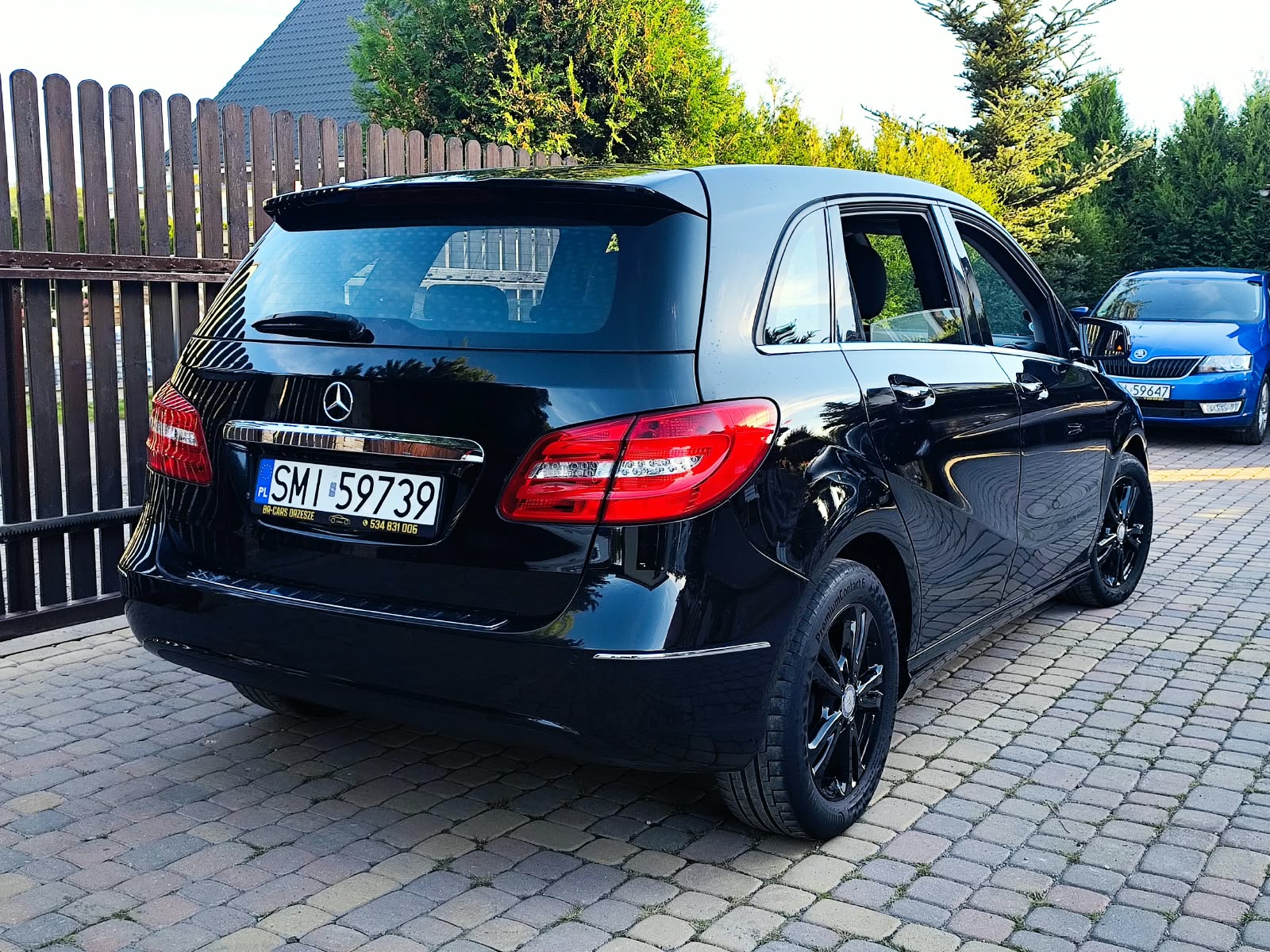 Mercedes-Benz Klasa B 180 Urban - zdjęcie 6