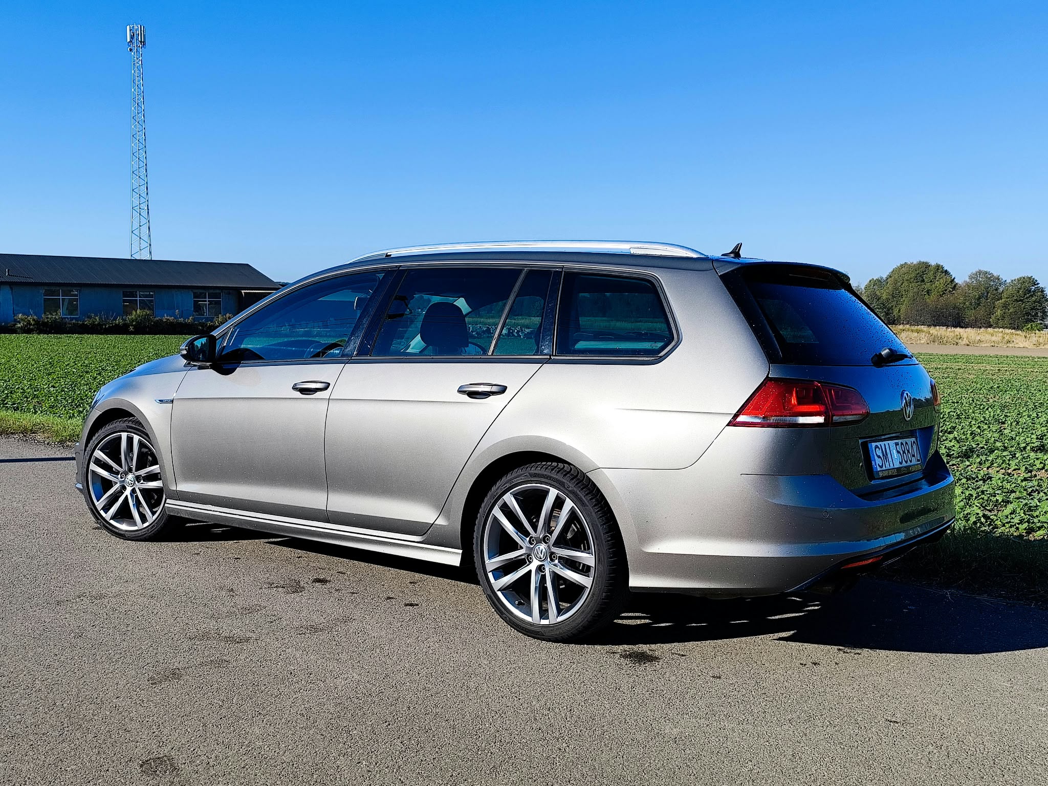 Volkswagen Golf 1.4 TSI BlueMotion Technology Lounge - zdjęcie 2