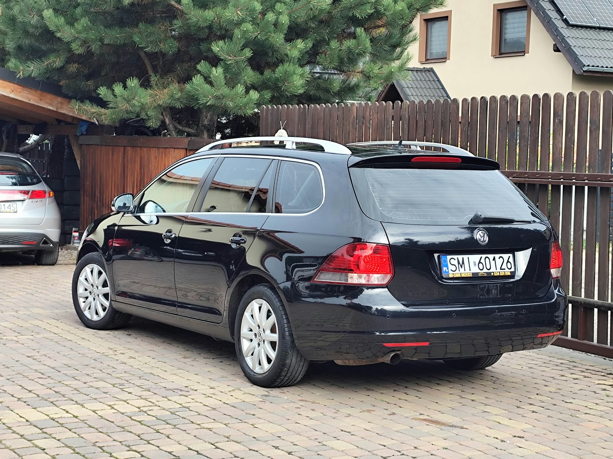 Volkswagen Golf 1.2 TSI BlueMotion Technology Comfortline - zdjęcie 3