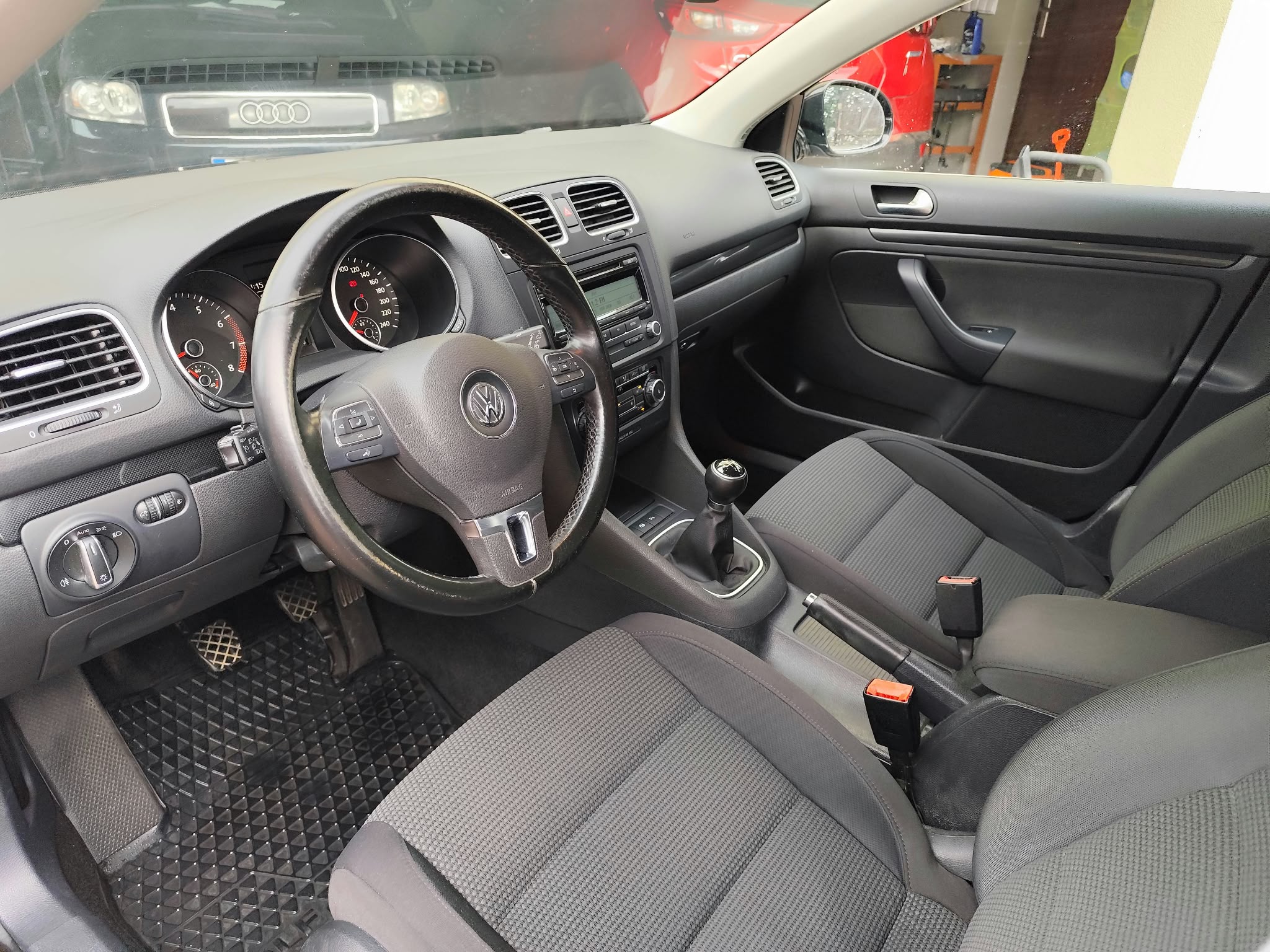 Volkswagen Golf 1.2 TSI BlueMotion Technology Comfortline - zdjęcie 5