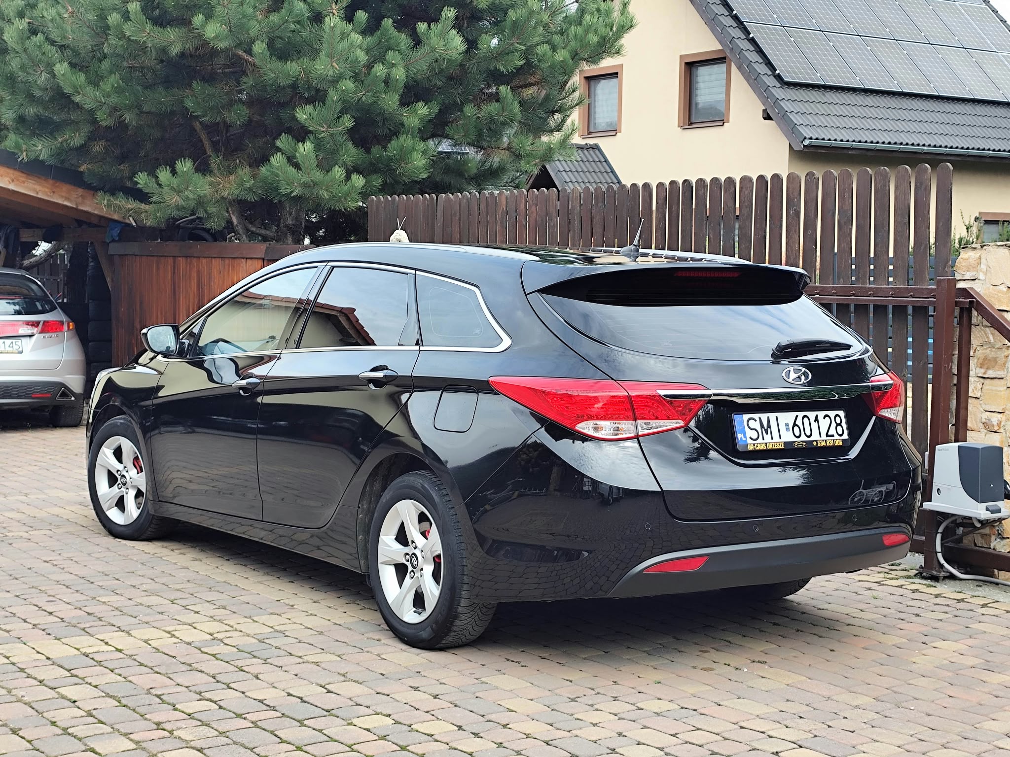 Hyundai i40 1.7 CRDi Style - zdjęcie 14