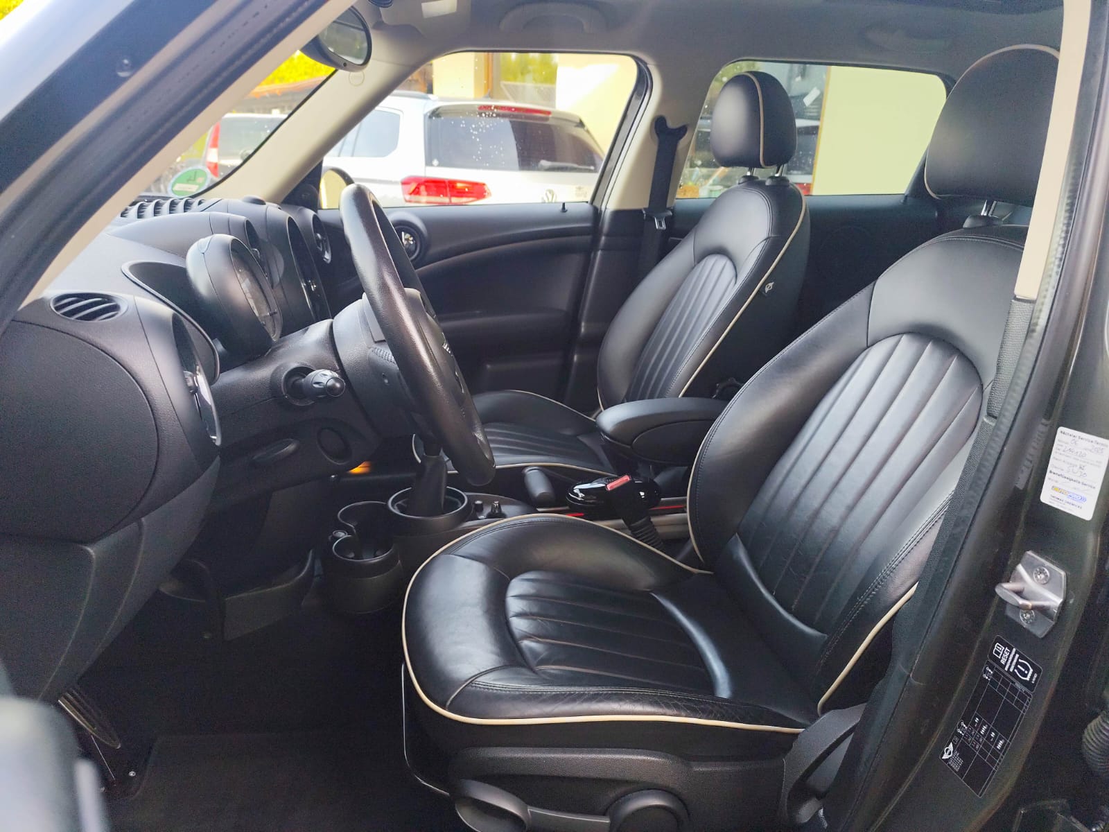 MINI Countryman Cooper SD - zdjęcie 9