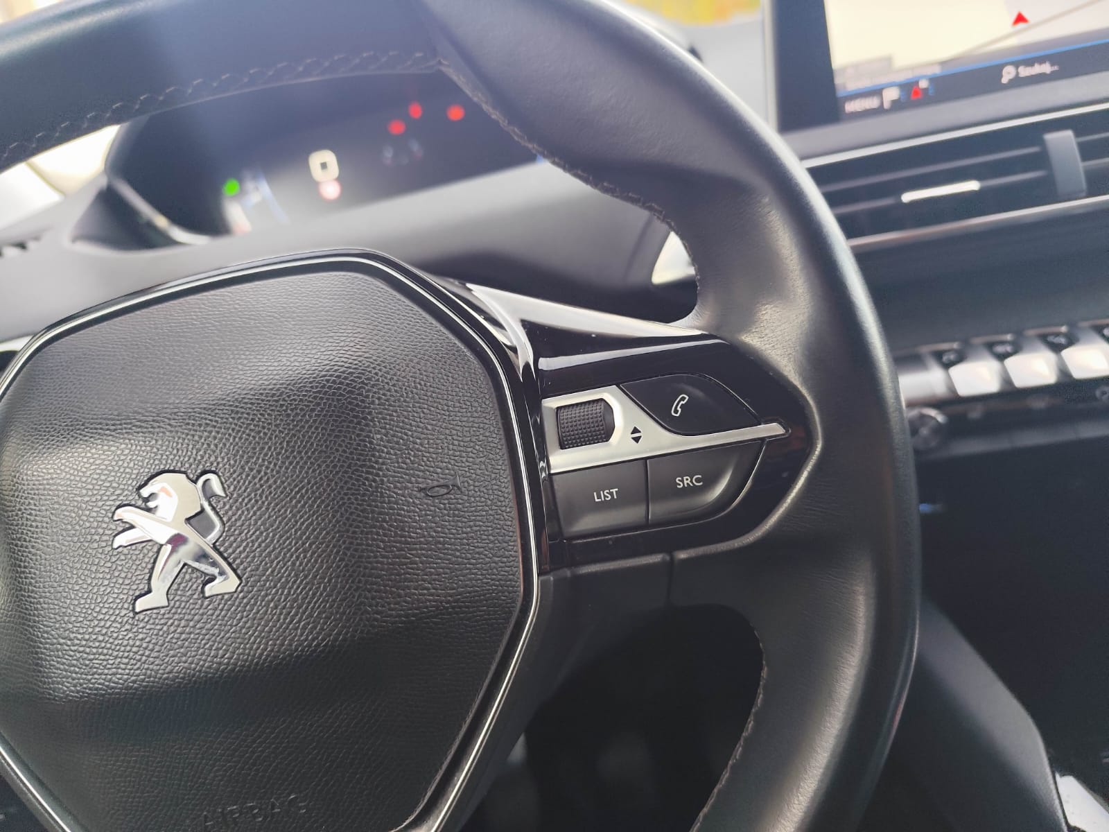 Peugeot 3008 2.0 BlueHDi Allure - zdjęcie 17