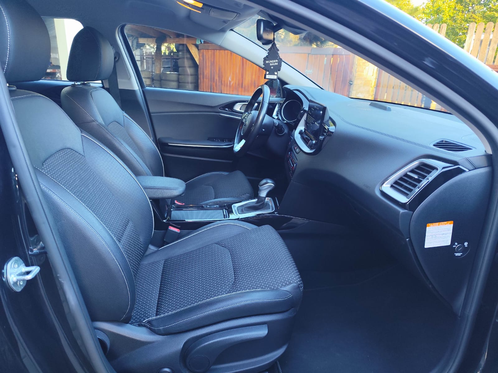 Dacia Duster TCe 125 2WD Prestige - zdjęcie 14