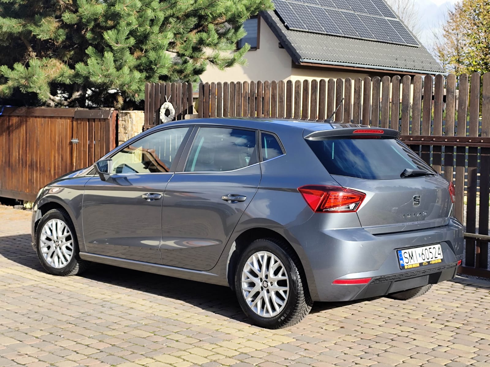 Seat Ibiza 1.0 MPI Style - zdjęcie 6