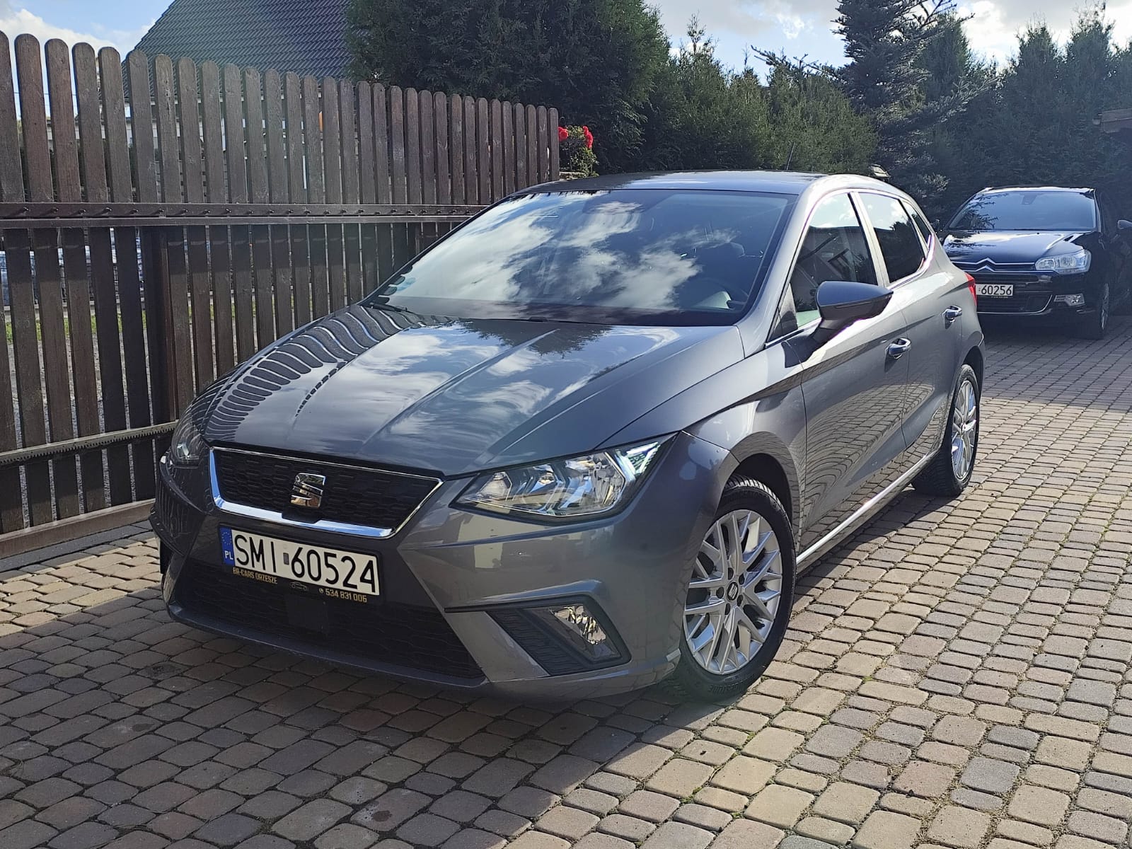 Seat Ibiza 1.0 MPI Style - zdjęcie 11