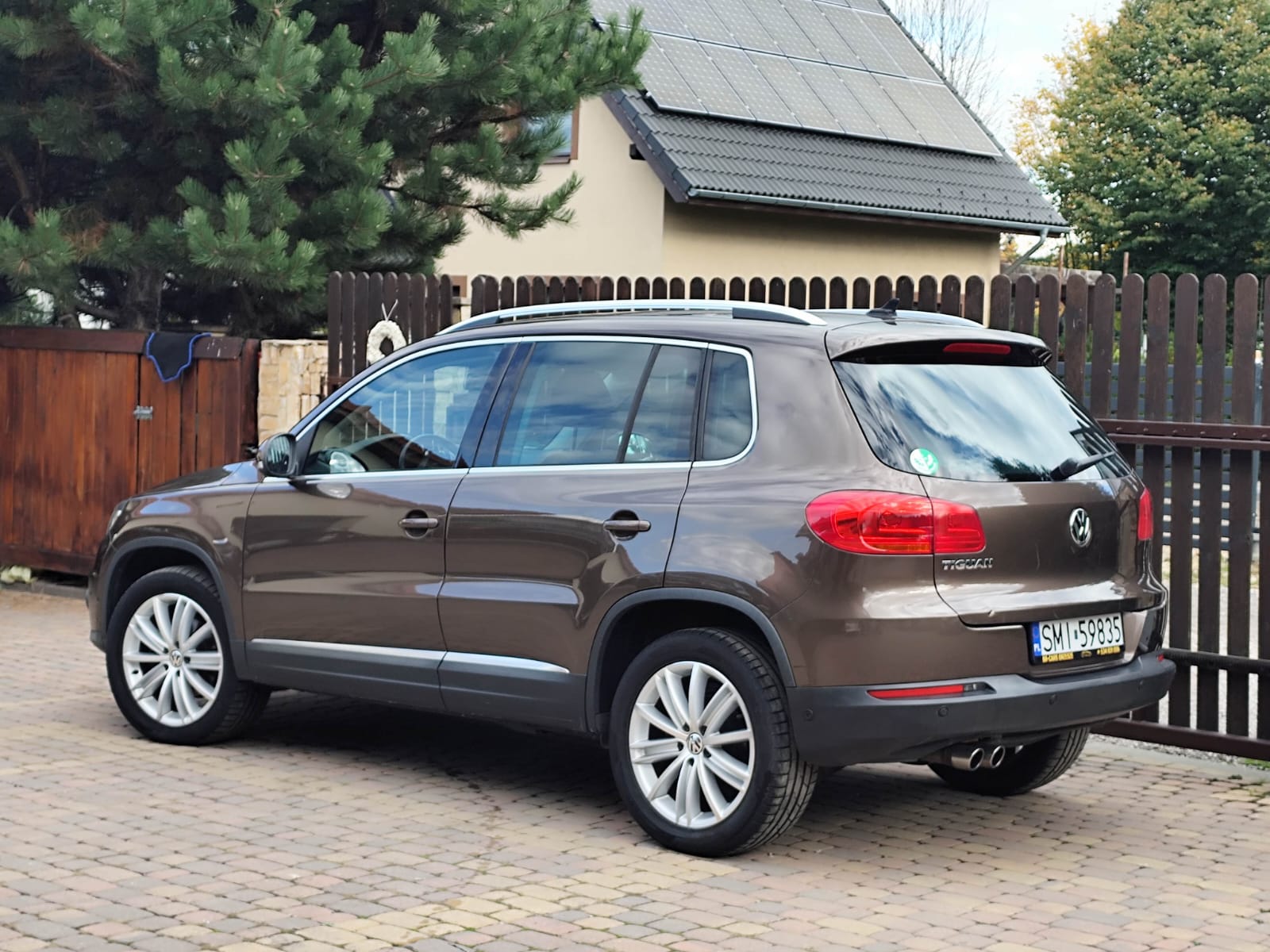 Volkswagen Tiguan 2.0 TDI DPF 4Motion Track & Field - zdjęcie 7