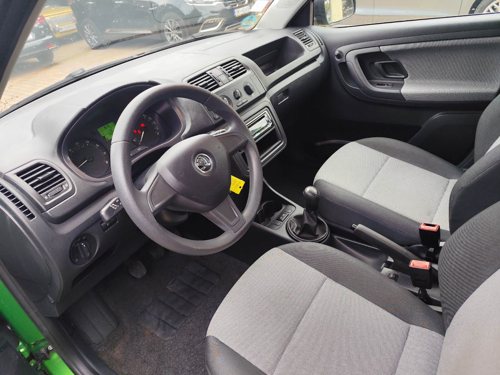 Skoda Fabia 1.2 12V Active - zdjęcie 4